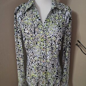 ✨ Caché Animal Print Stretchy Button-Front Top | Size S